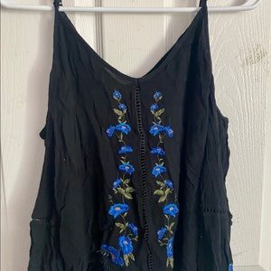 American eagle cold shoulder long sleeve